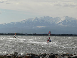 Camping Cap blanc - Spots Kitesurf - planche à voile - Windsurf- Le parc